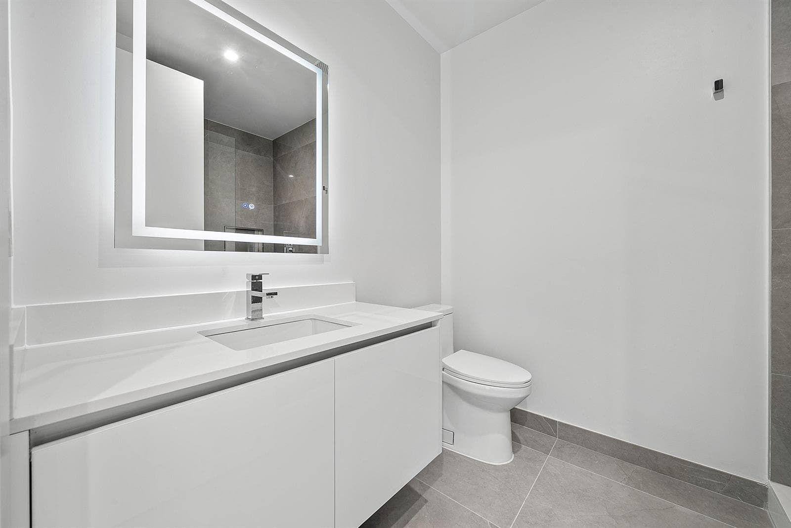 220 Lake Shore Drive 1508 photo 25