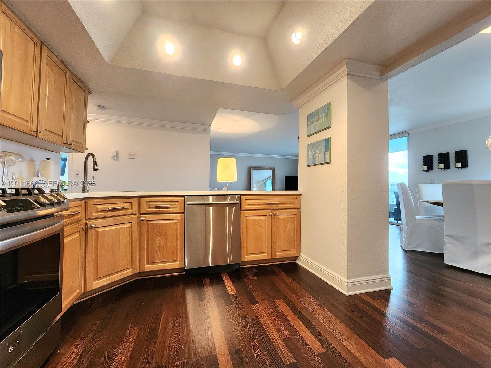 2030 Ocean Dr 1107 photo 12