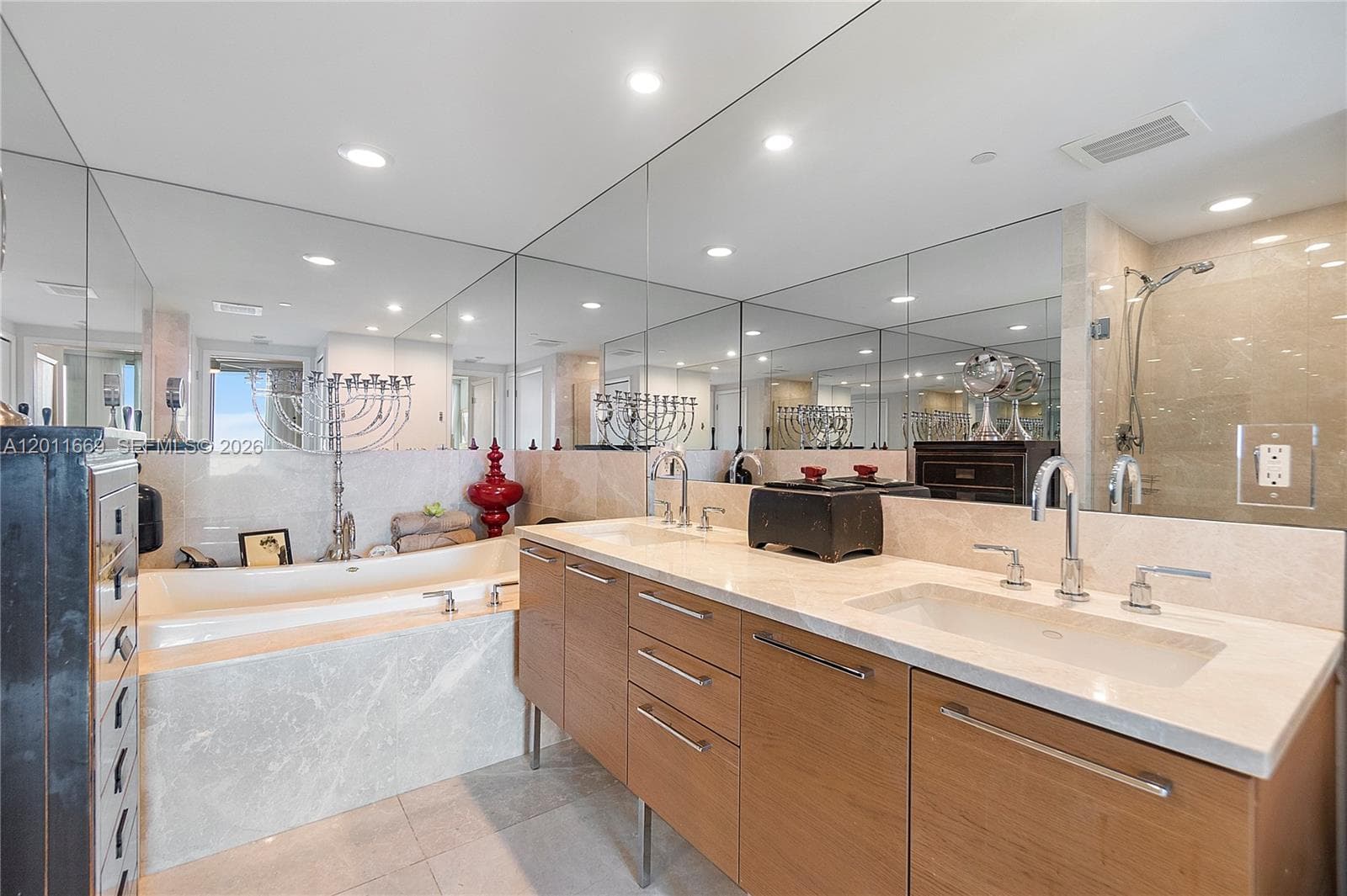 17001 Collins Ave 1703 photo 17
