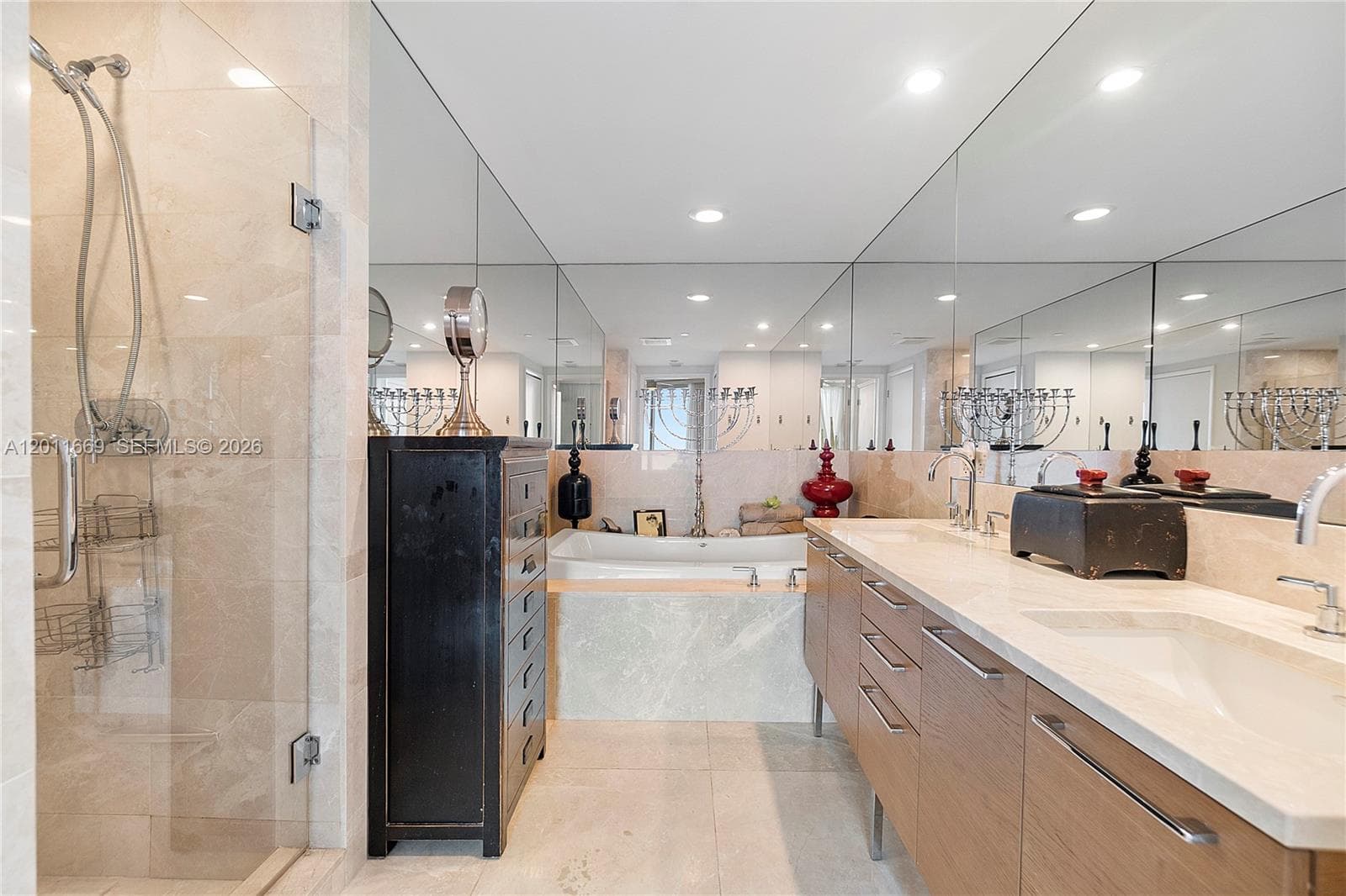 17001 Collins Ave 1703 photo 18