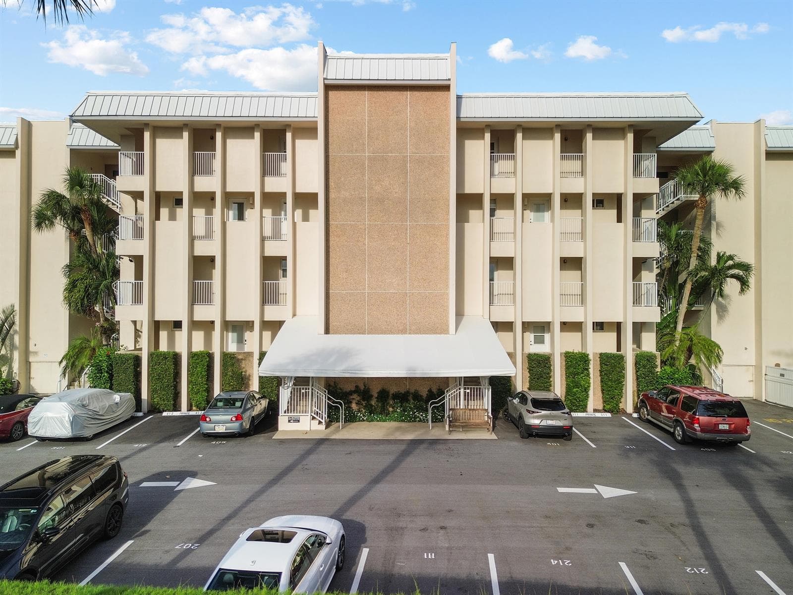 3851 N Ocean Boulevard Unit 204 photo 15