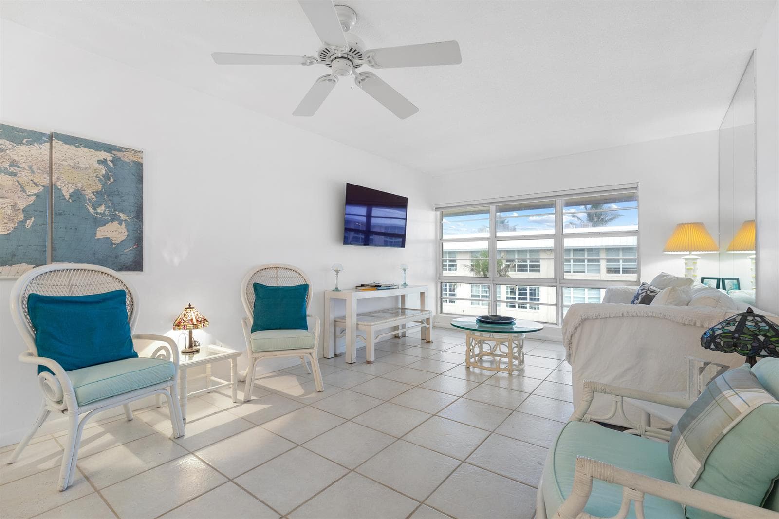 3851 N Ocean Boulevard Unit 404 photo 5