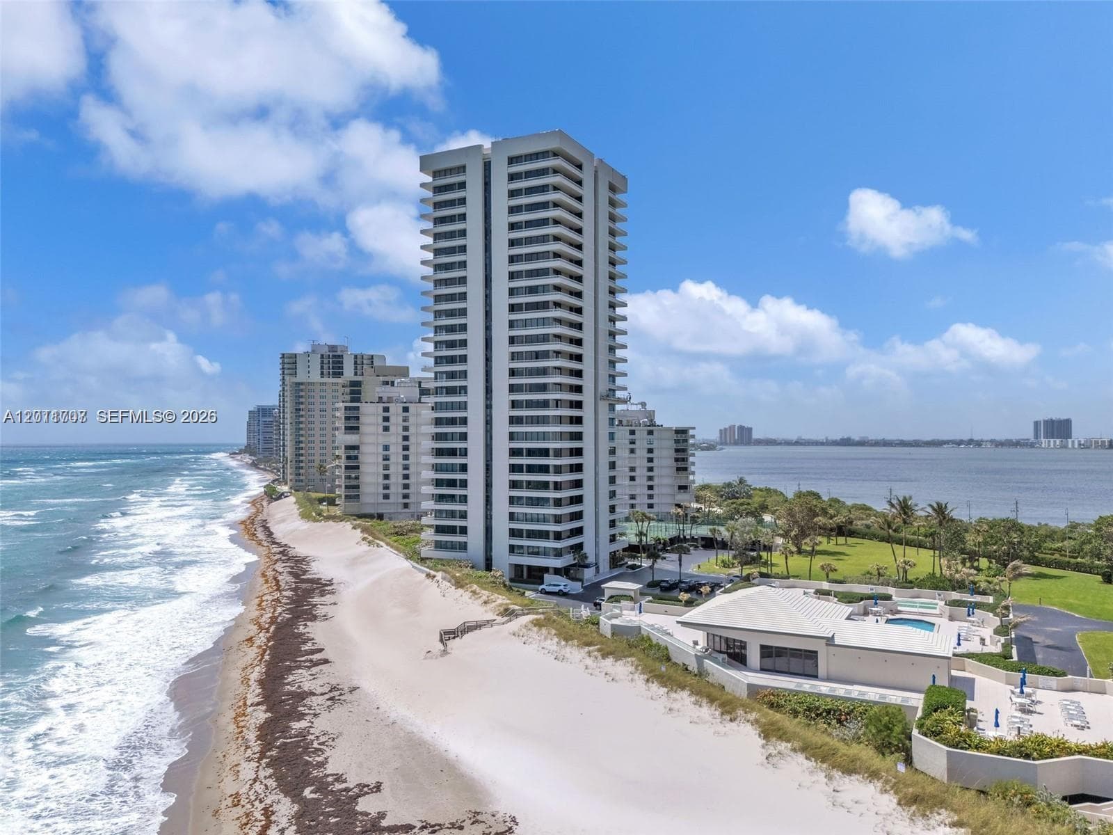 5510 N Ocean Dr 19B photo 17