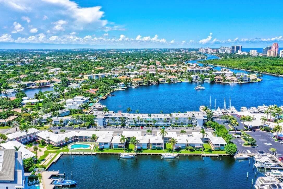2727 Yacht Club Boulevard 2a photo 9