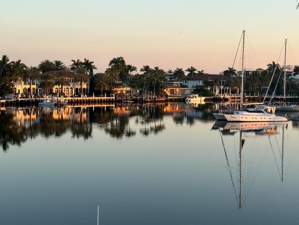 2727 Yacht Club Boulevard 2a photo 14