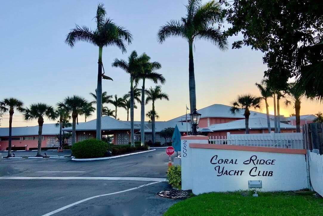 2727 Yacht Club Boulevard 2a photo 15