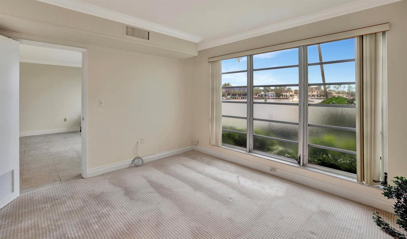 2727 Yacht Club Boulevard 2a photo 25