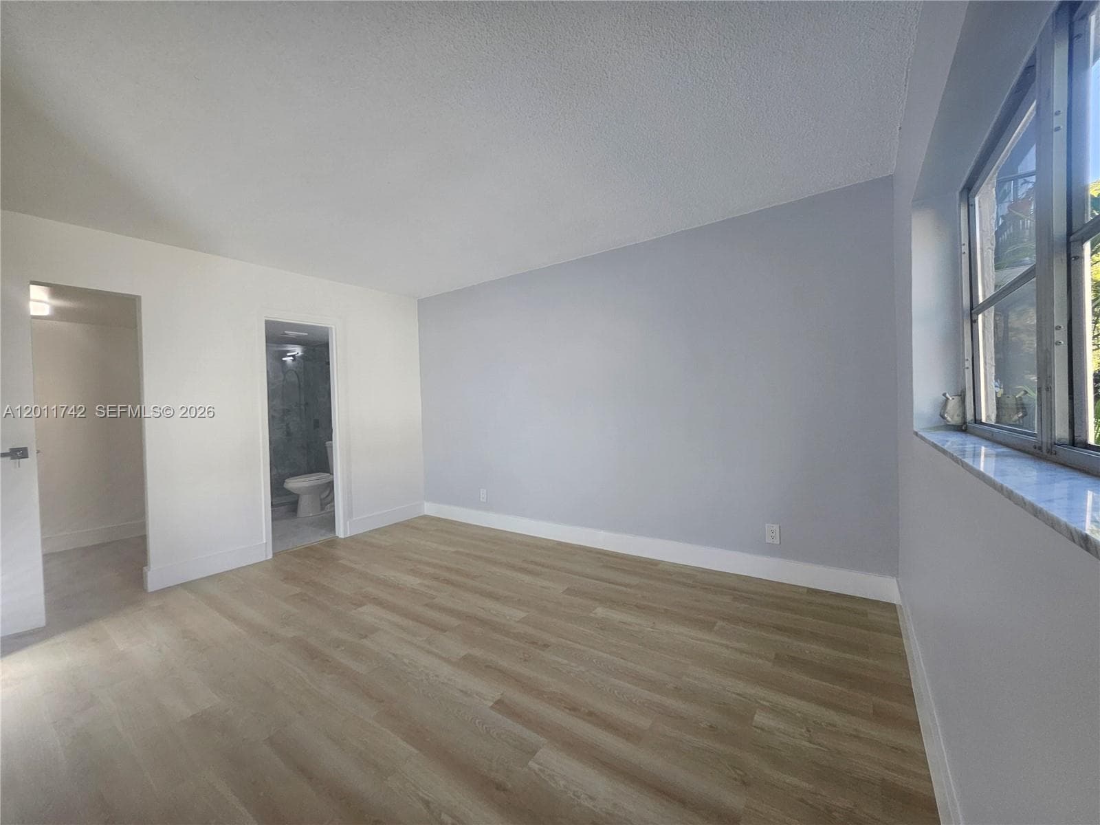 333 17th Ct 203B photo 10