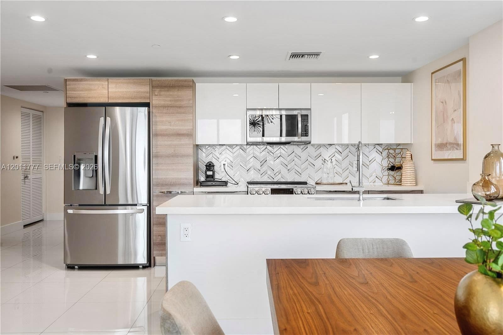 9940 Bay Harbor Dr 5F-N photo 9