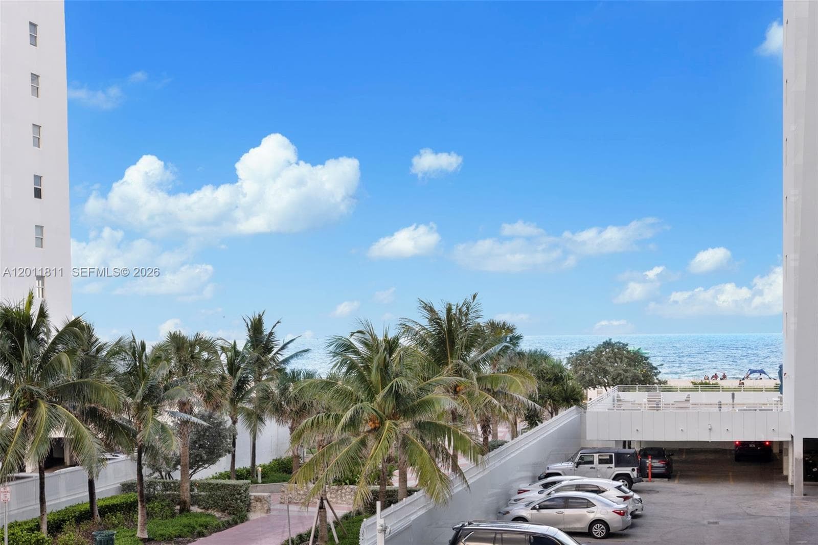 345 Ocean Dr 326 photo 21