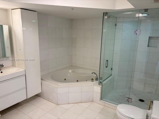 6301 Collins Ave 2203 photo 11