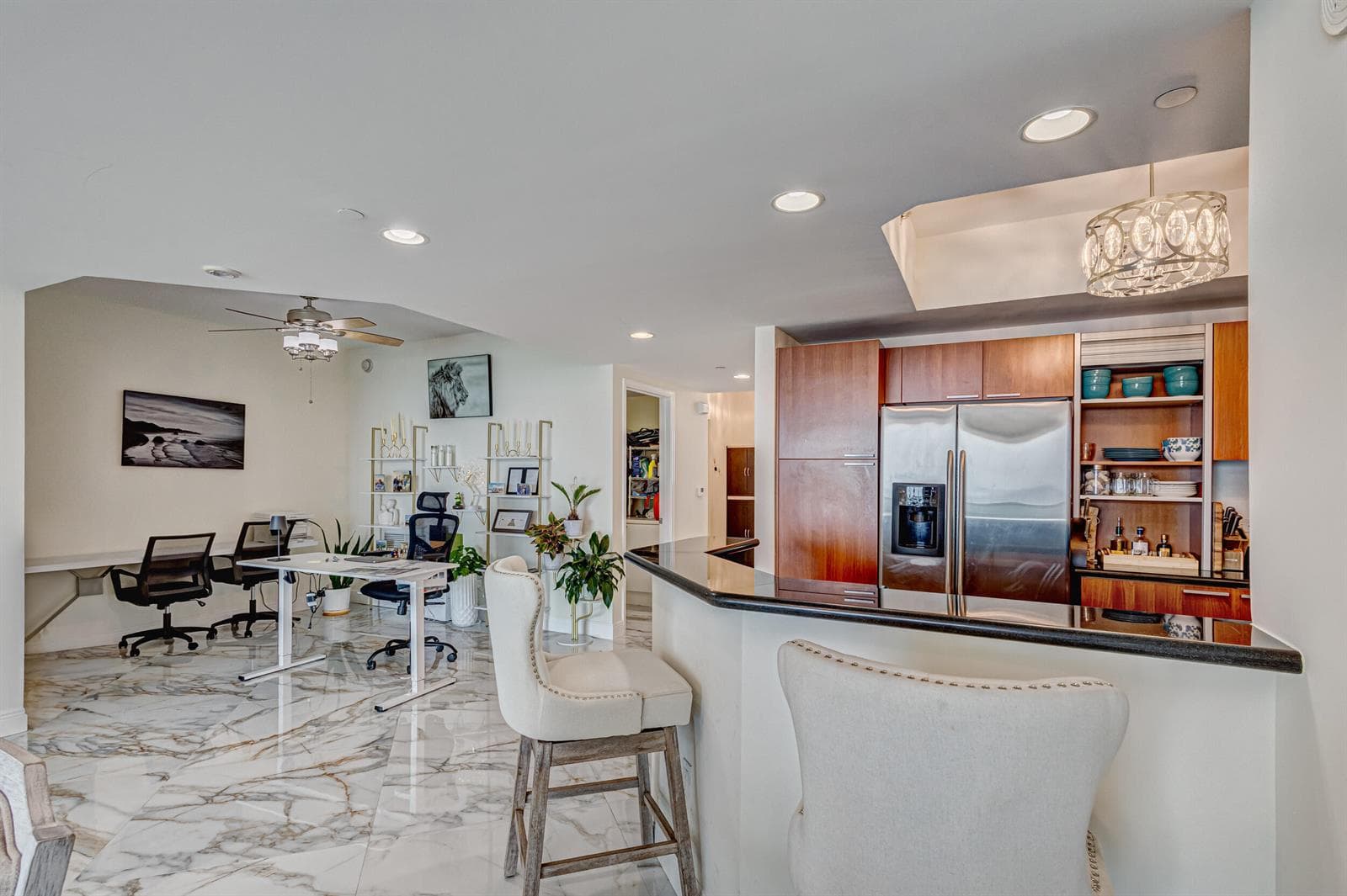 2640 Lake Shore Drive 2014 photo 6