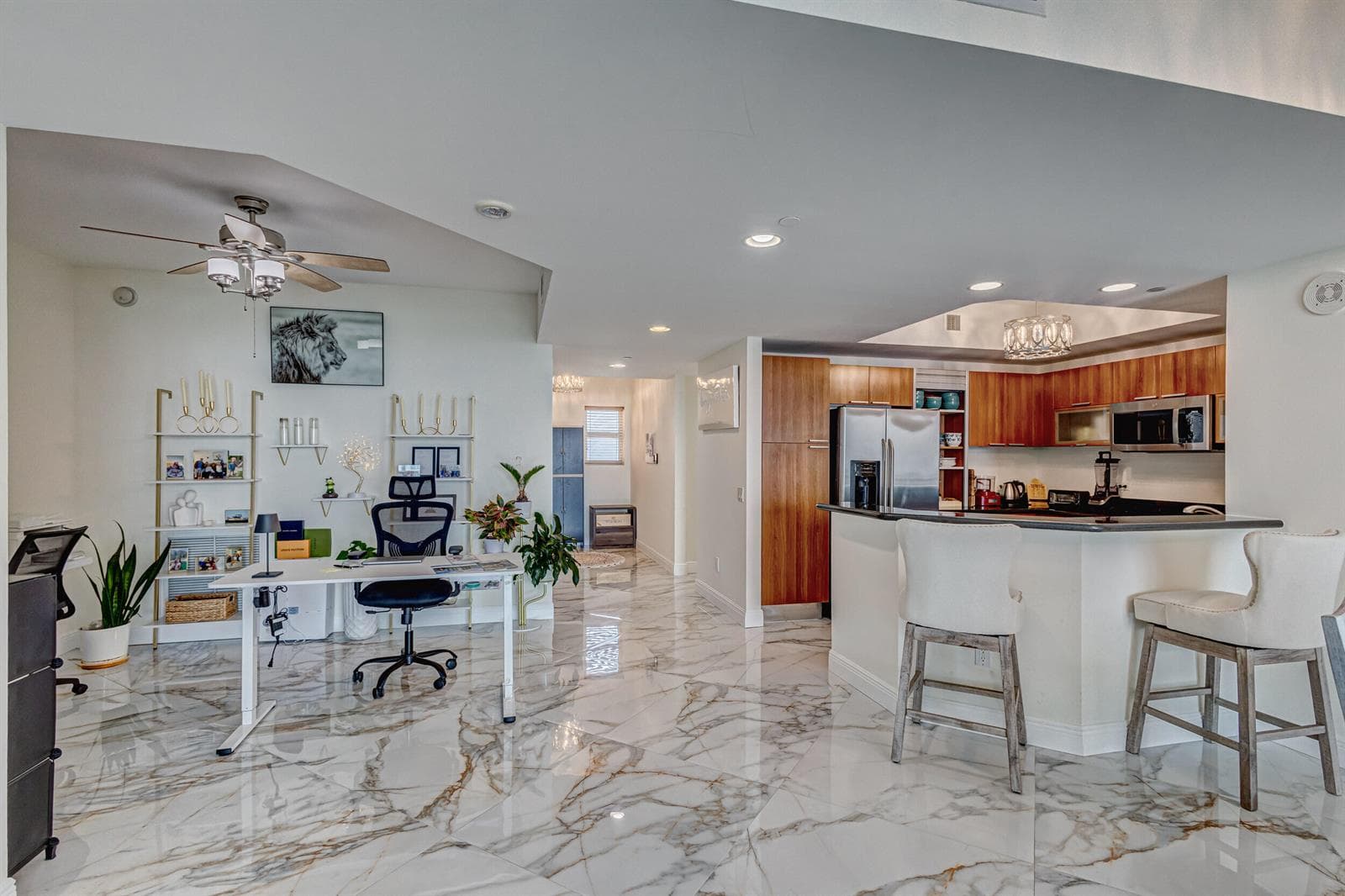 2640 Lake Shore Drive 2014 photo 14