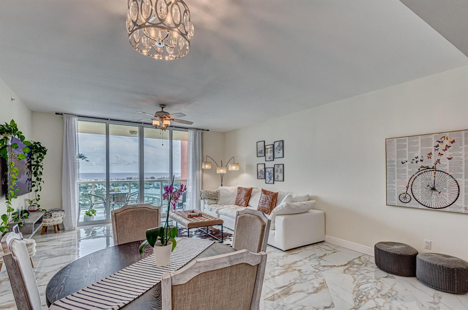 2640 Lake Shore Drive 2014 photo 19