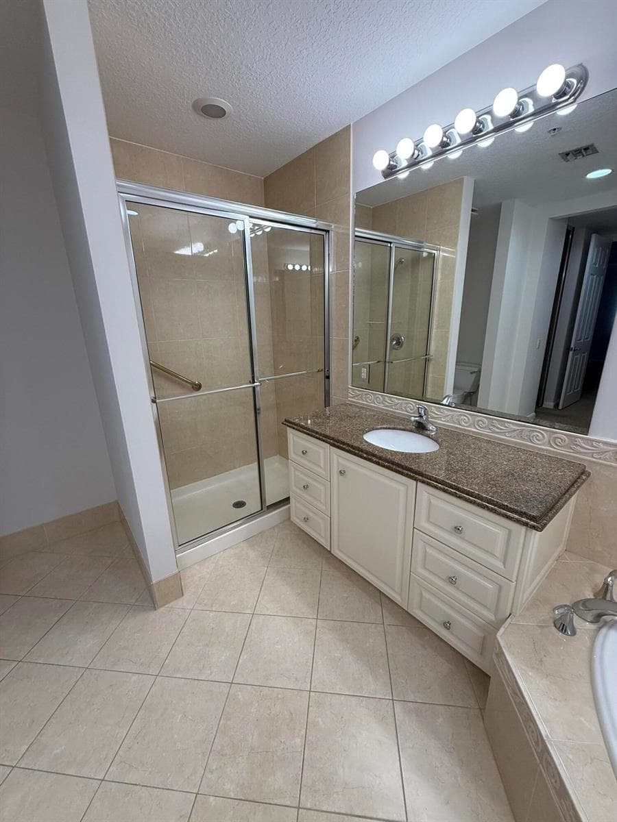 20 Harbour Isle Drive W Ph01 photo 9