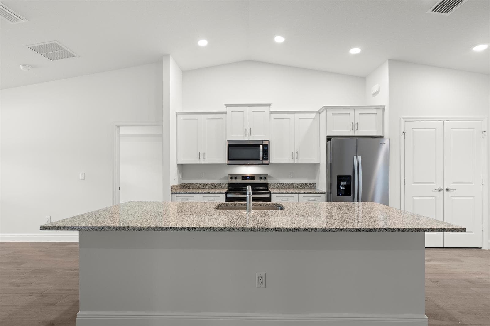 16227 69th Street N photo 7