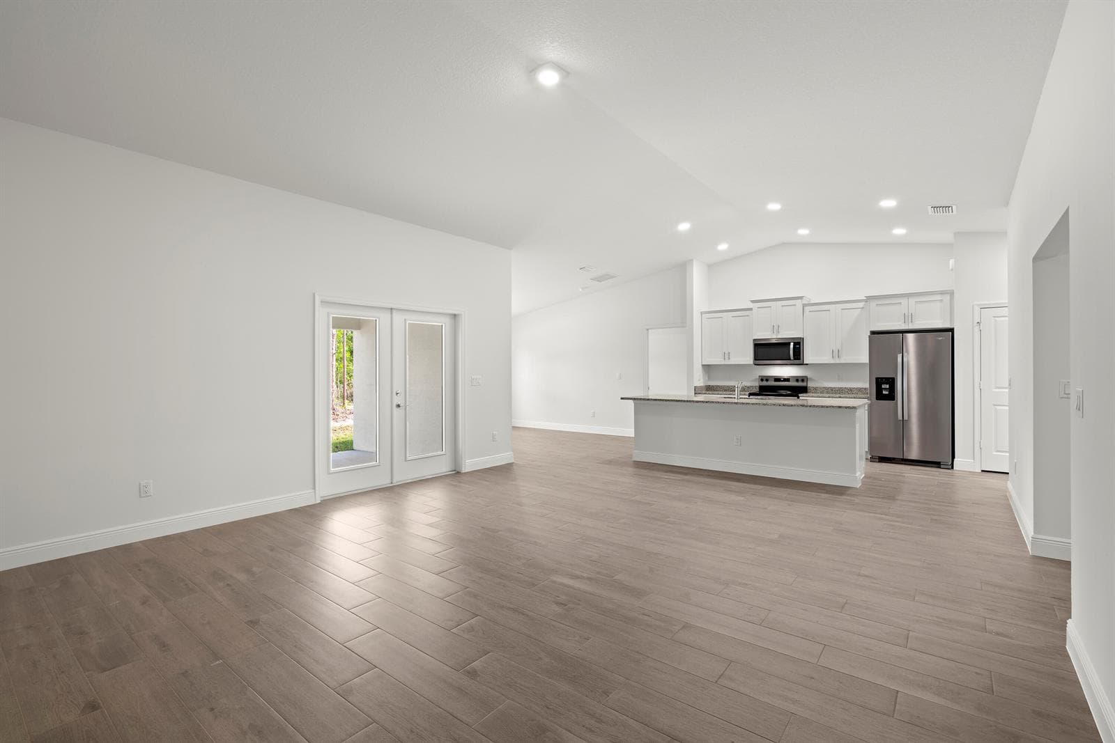 16227 69th Street N photo 4
