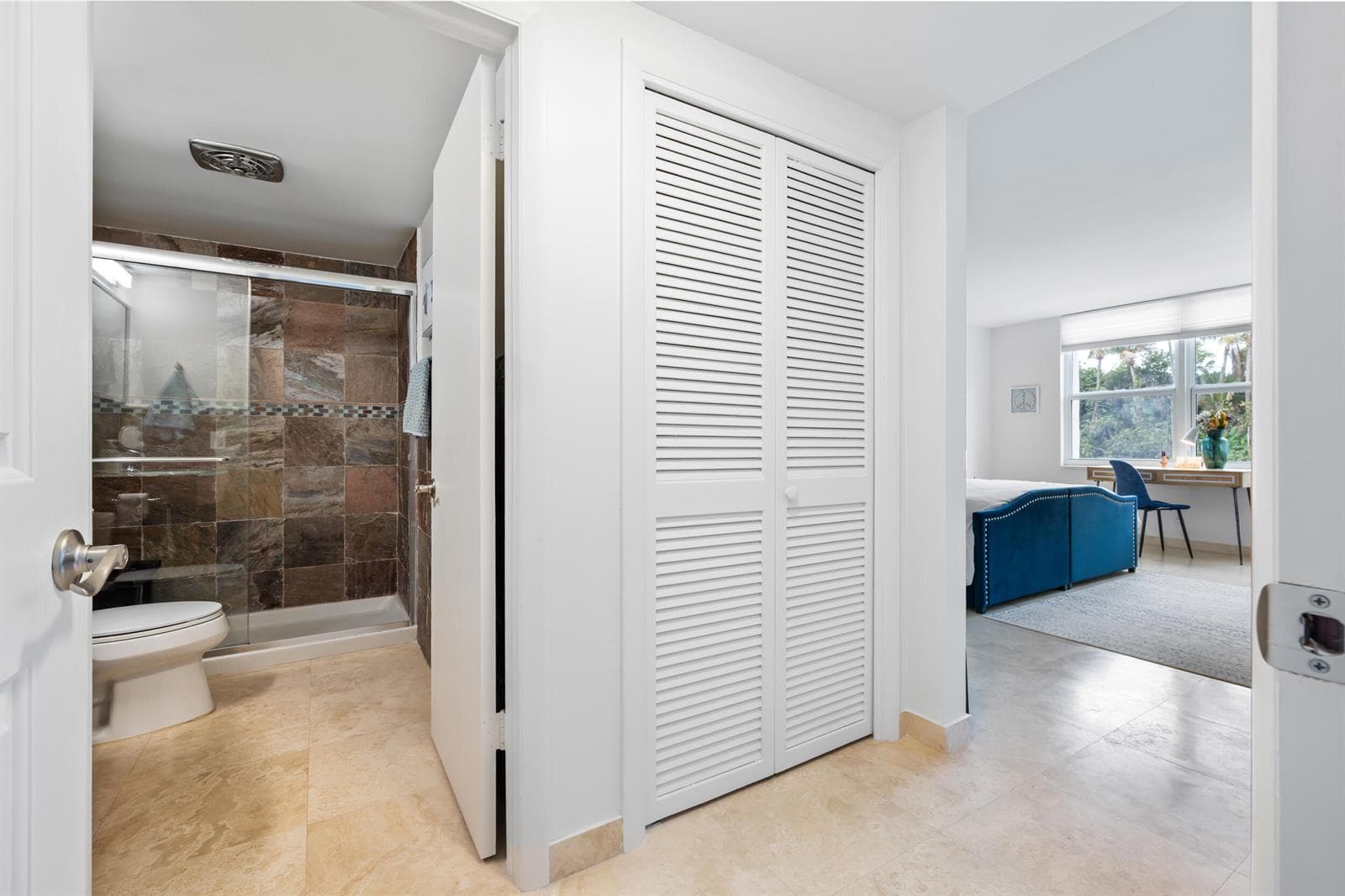2295 S Ocean Boulevard 302 photo 18