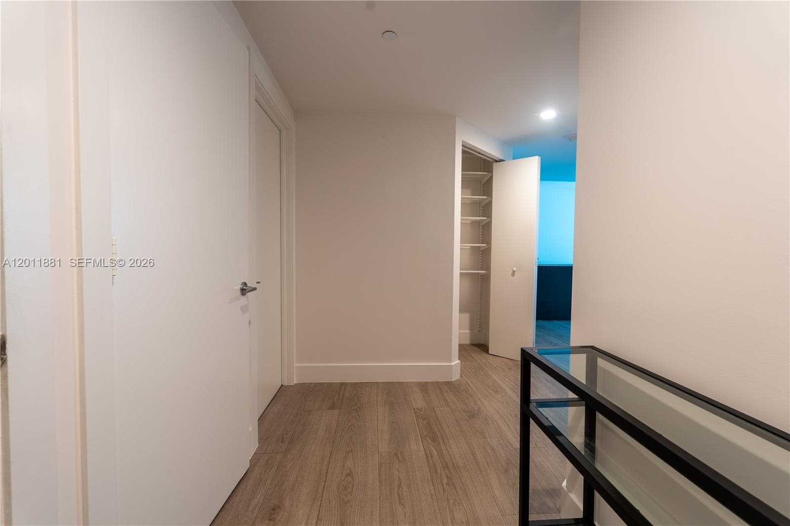 500 Brickell Ave 1407 photo 4