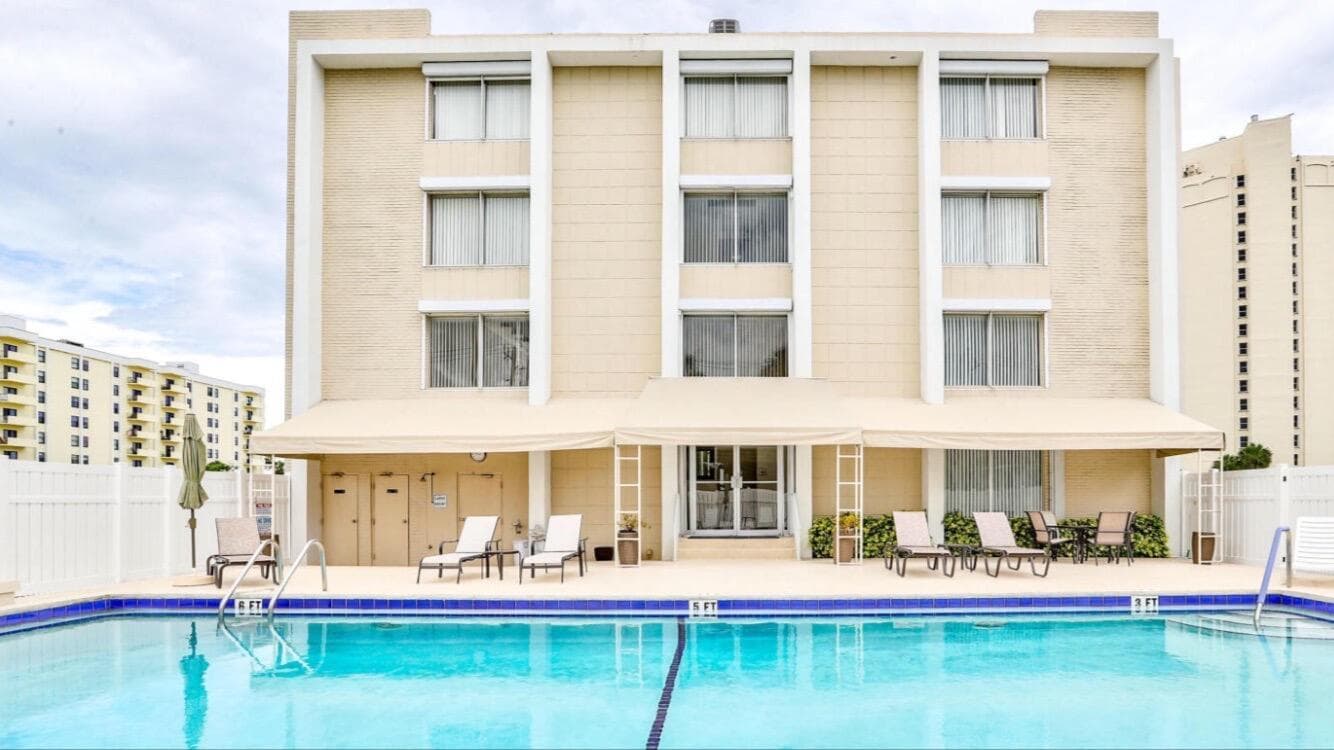 1601 S Flagler Drive 306o photo 5