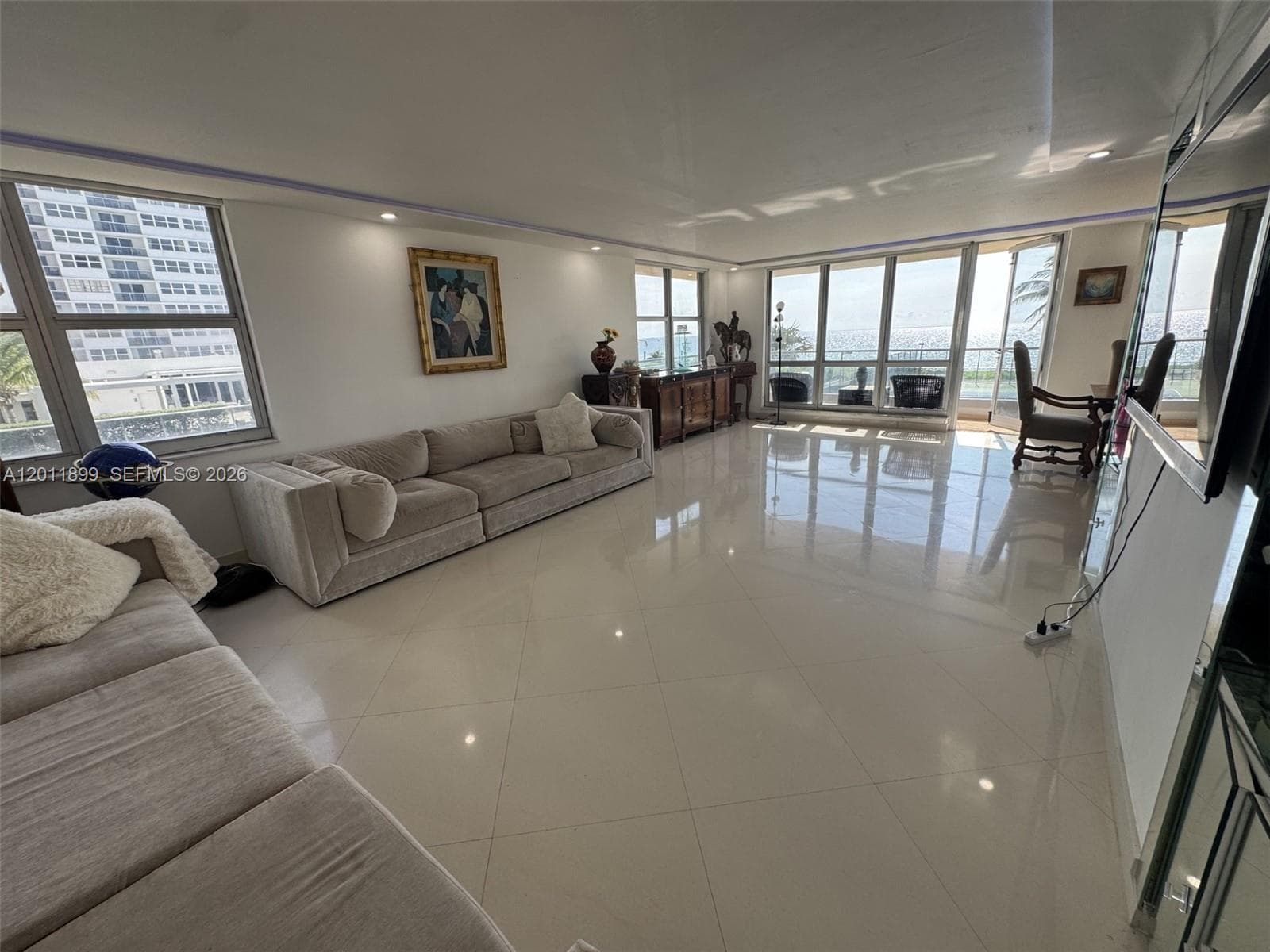 1912 Ocean Dr 3D photo 7