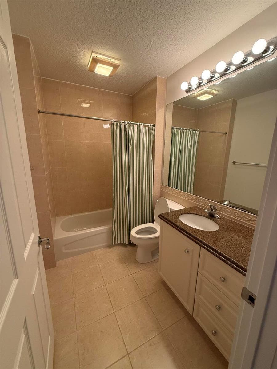 11 W Harbour Isle Dr W 105 photo 6