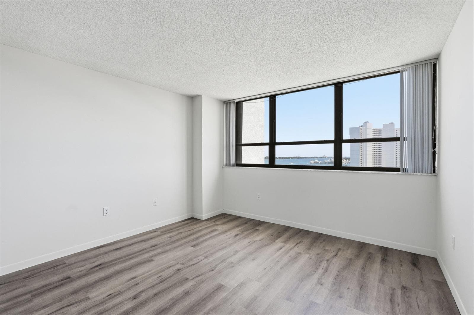 5600 N Flagler Drive 1110 photo 19