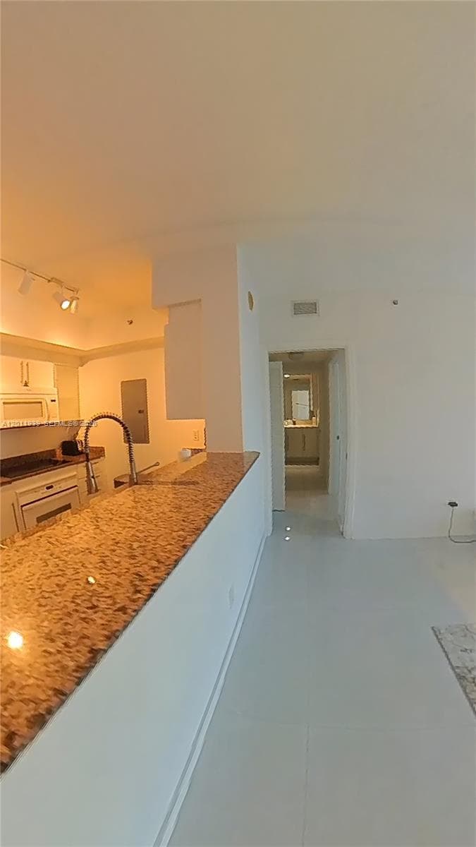 325 Biscayne Blvd 3517 photo 9