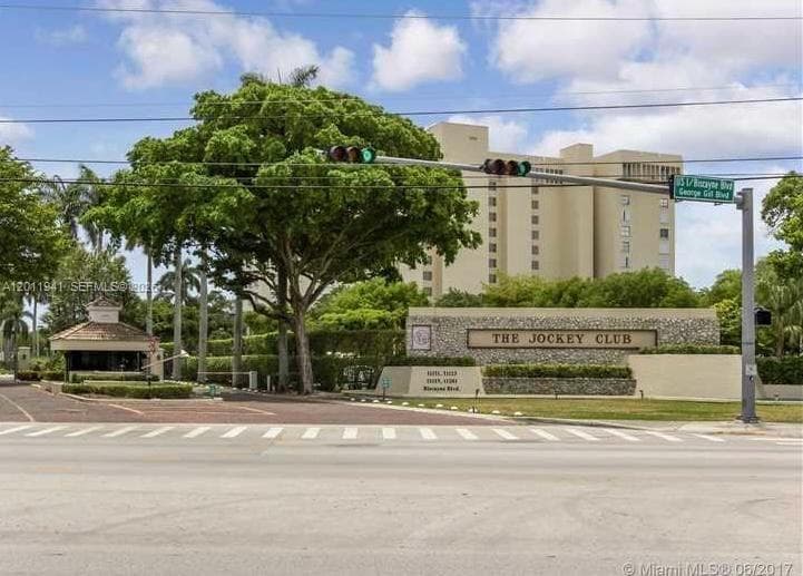 11111 Biscayne Blvd 2H photo 2