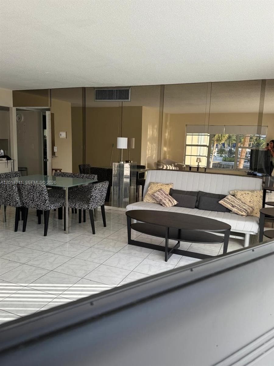 11111 Biscayne Blvd 2H photo 15