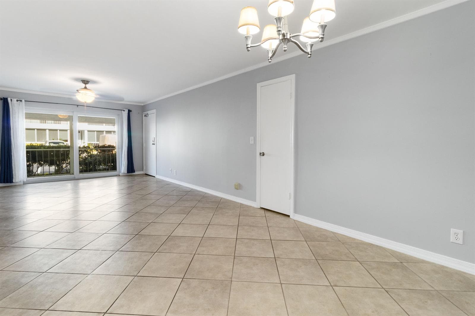 6447 Bay Club Drive 2 photo 3