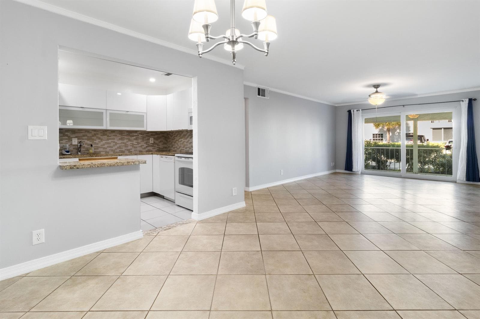 6447 Bay Club Drive 2 photo 5