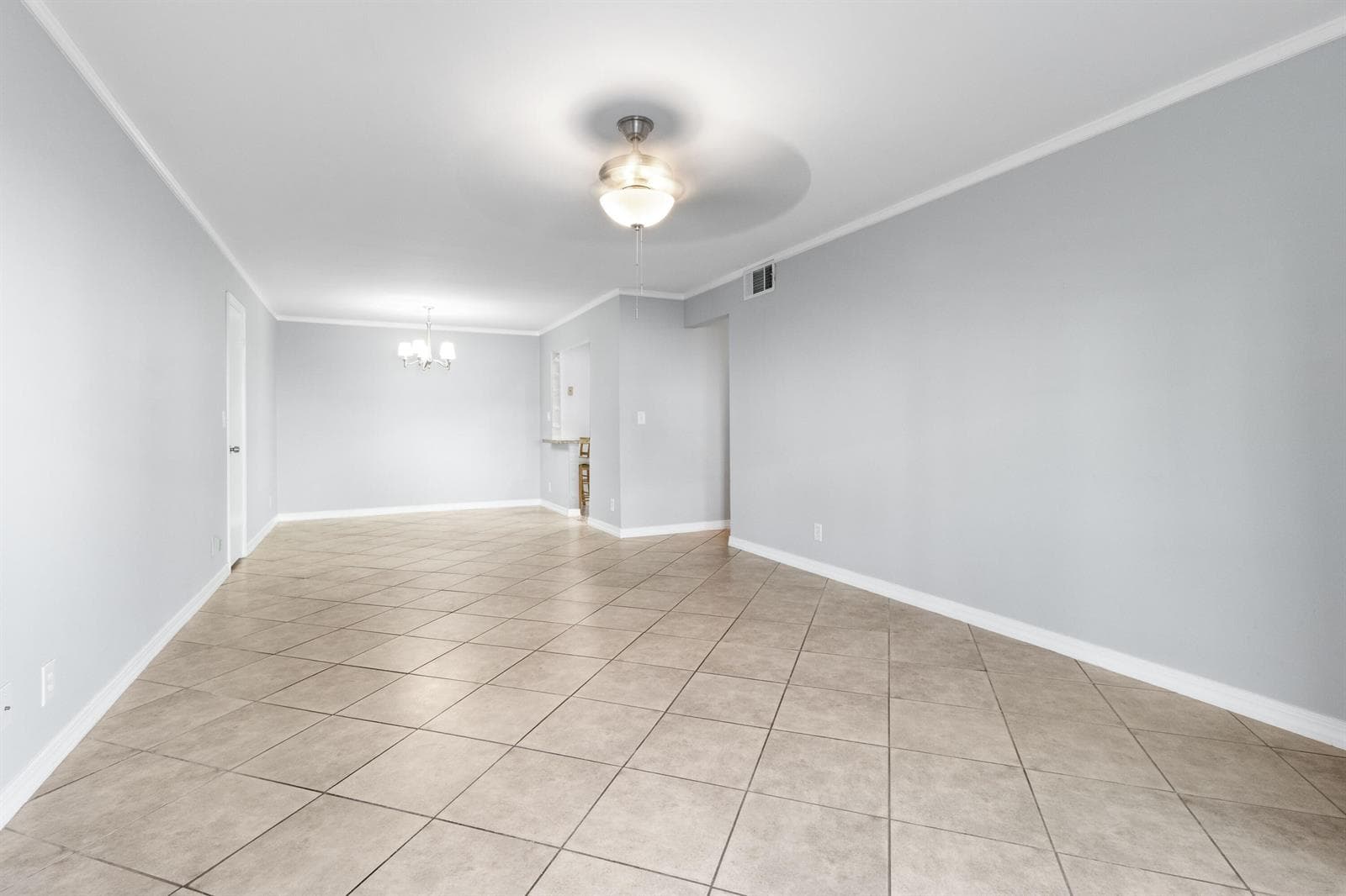 6447 Bay Club Drive 2 photo 4