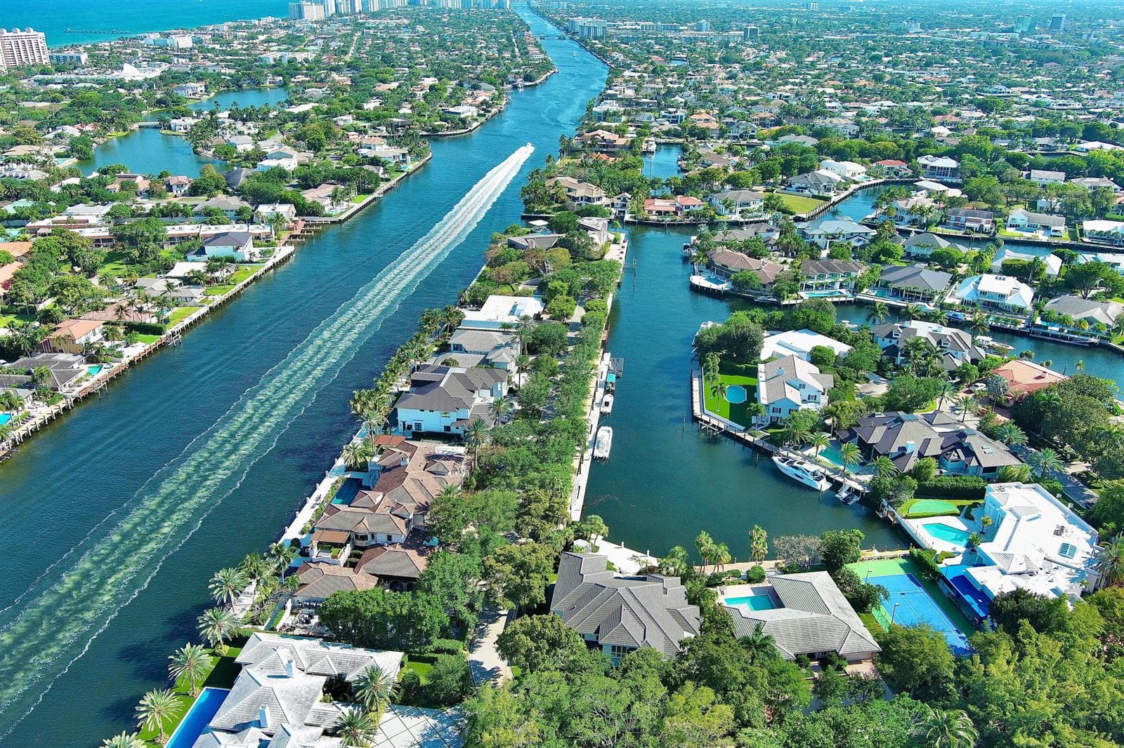 6447 Bay Club Drive 2 photo 21