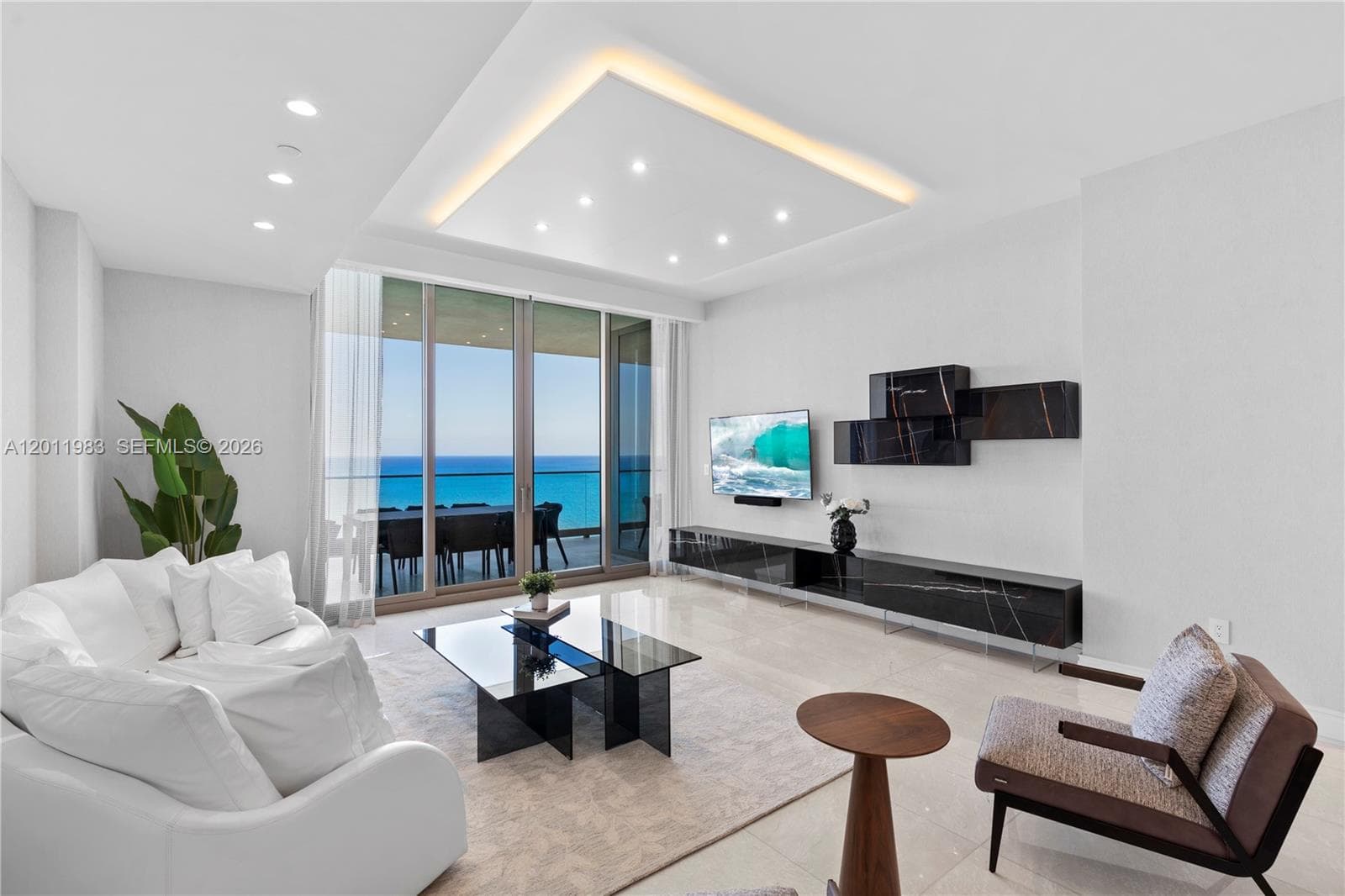 17901 Collins Ave 1803 photo 2