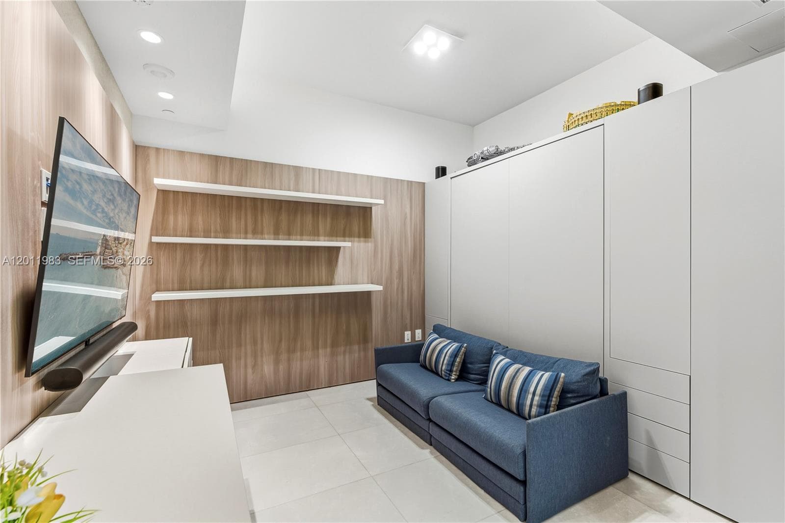 17901 Collins Ave 1803 photo 14