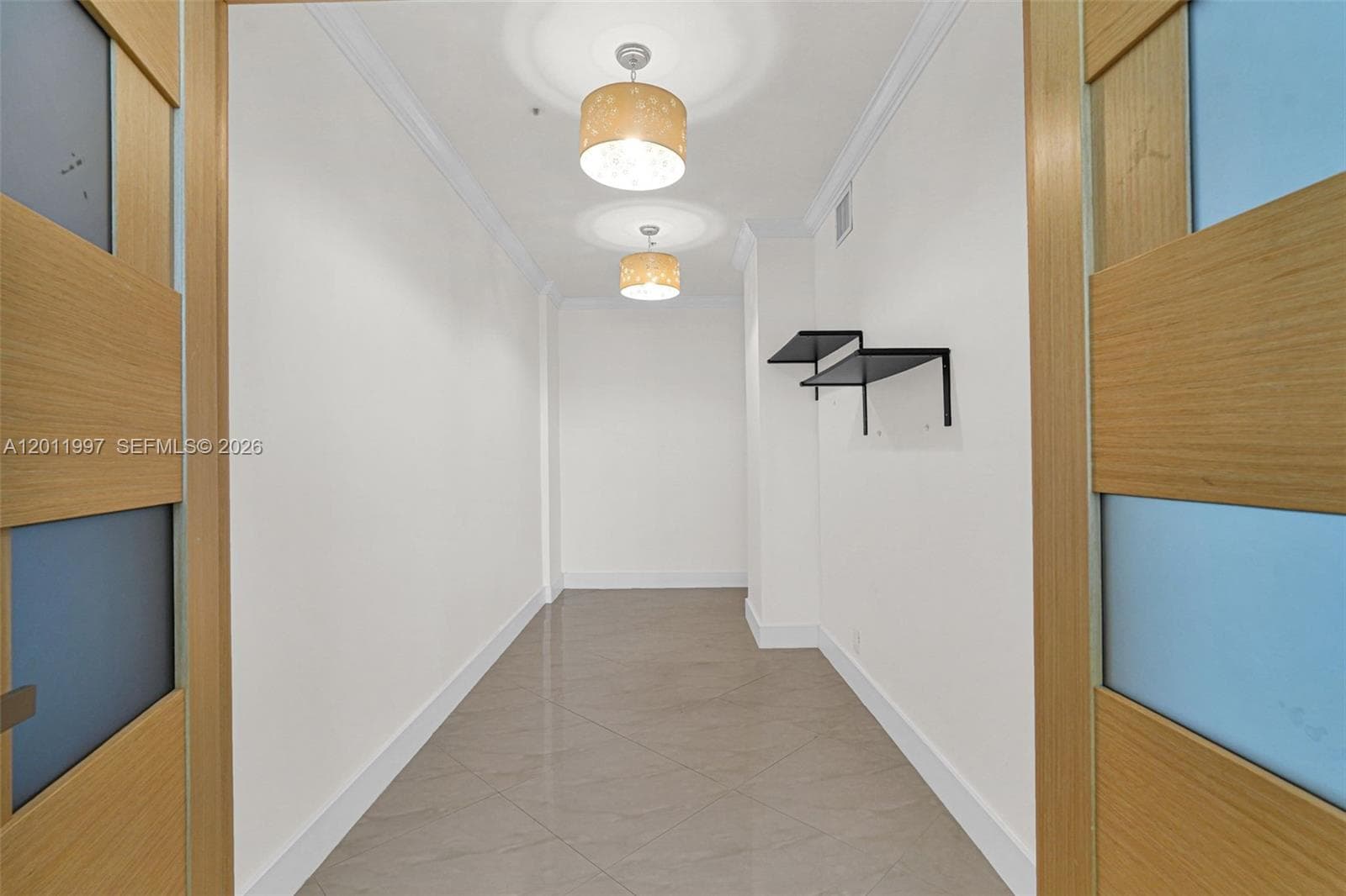 3001 Ocean Dr 1611 photo 23