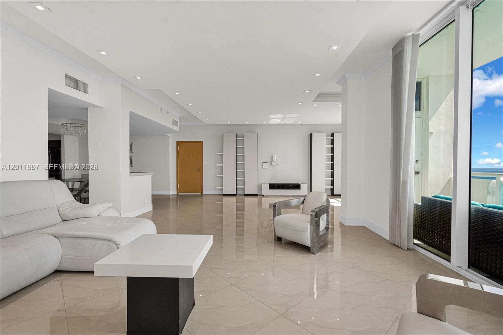 3001 Ocean Dr 1611 photo 11