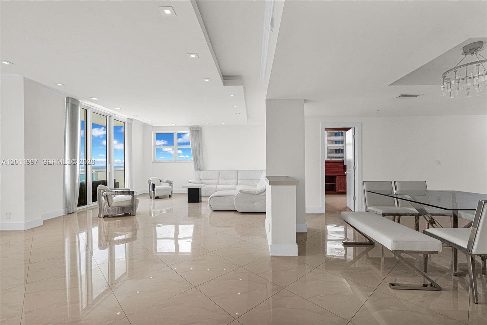 3001 Ocean Dr 1611 photo 4