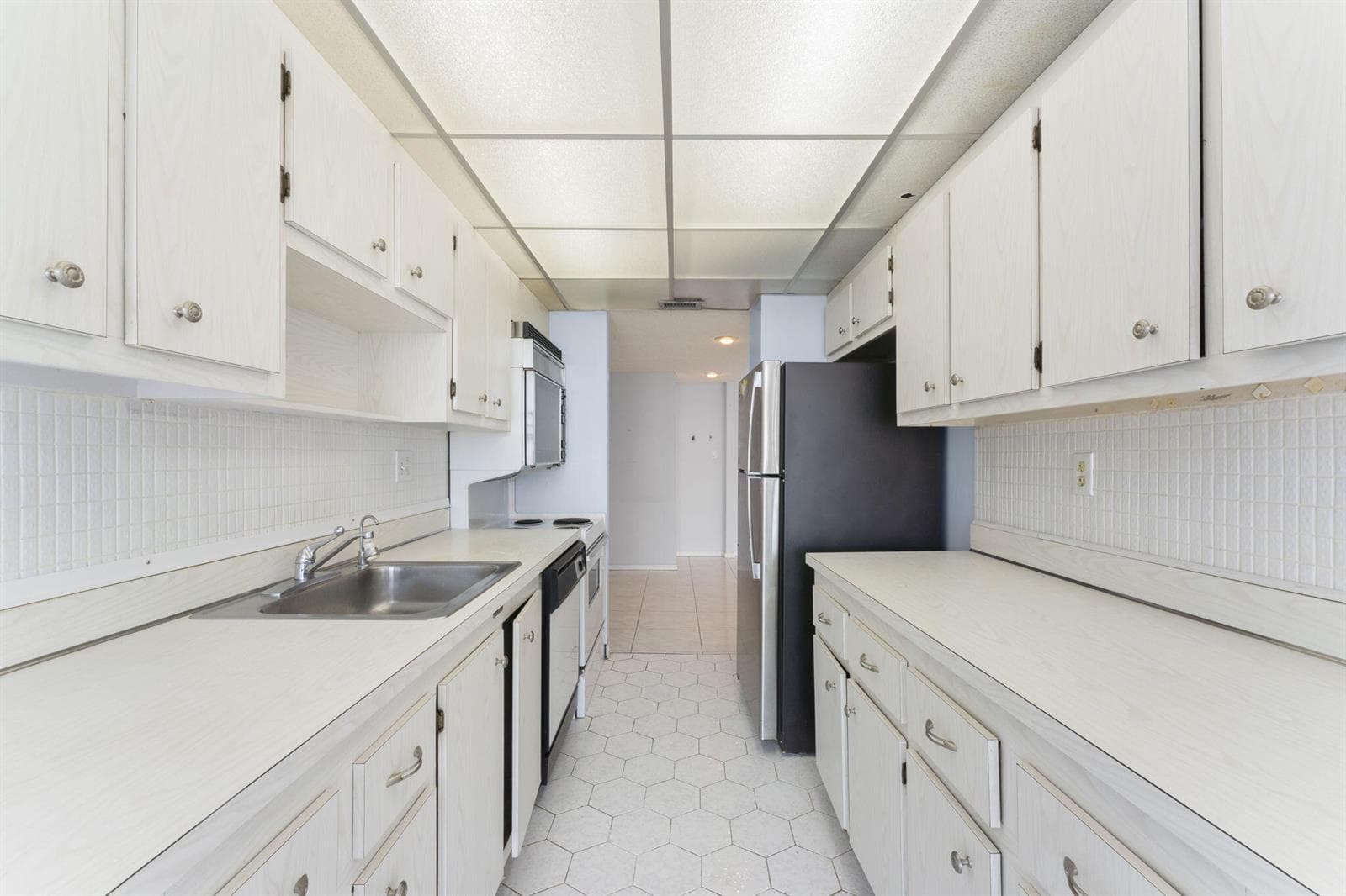 230 174th Street 2402 photo 12