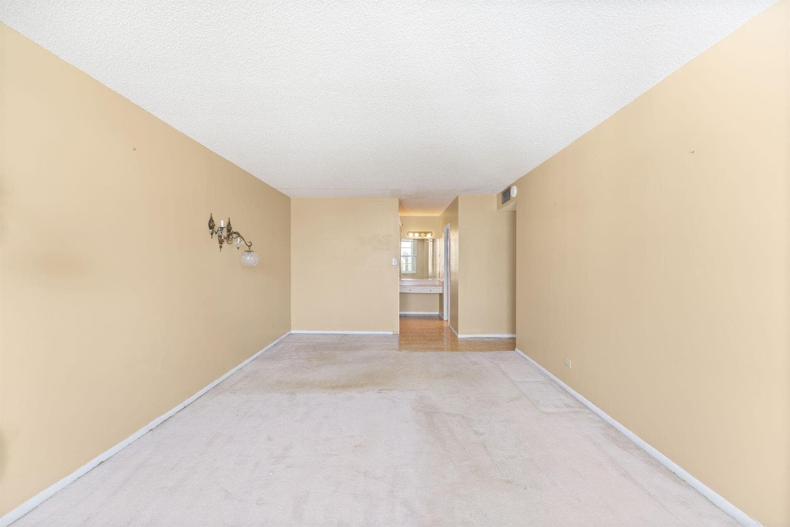 230 174th Street 2402 photo 19