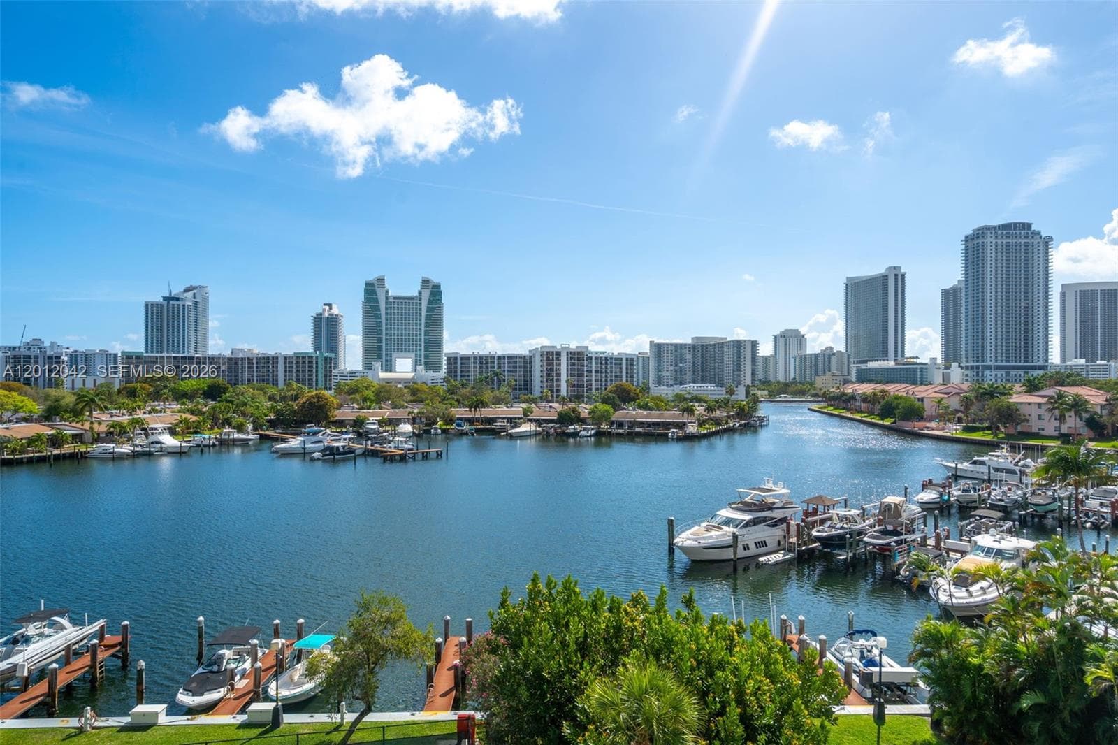 500 Three Islands Blvd 226 photo 1