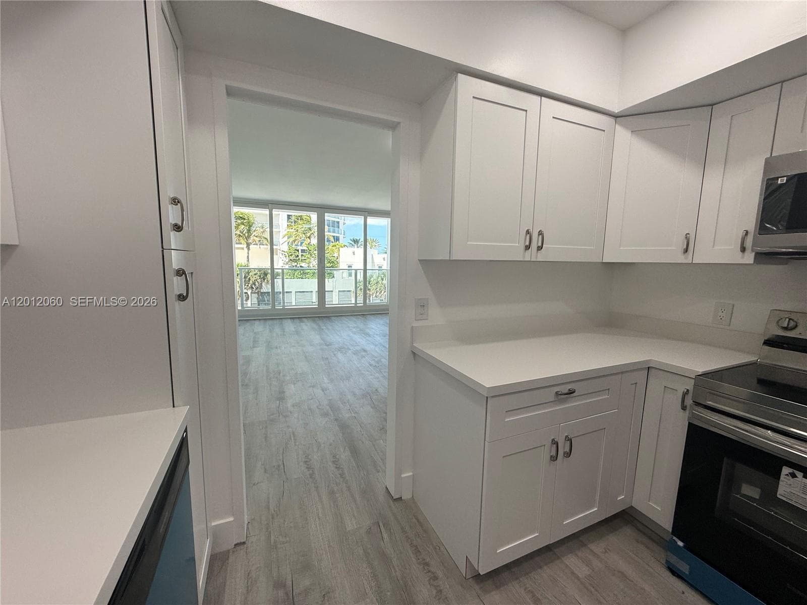 3505 Ocean Dr 310 photo 6