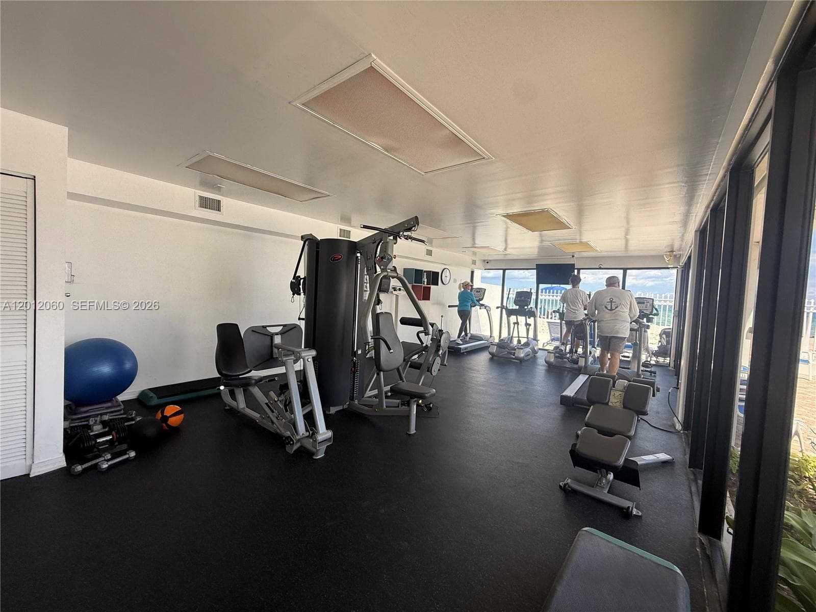 3505 Ocean Dr 310 photo 22