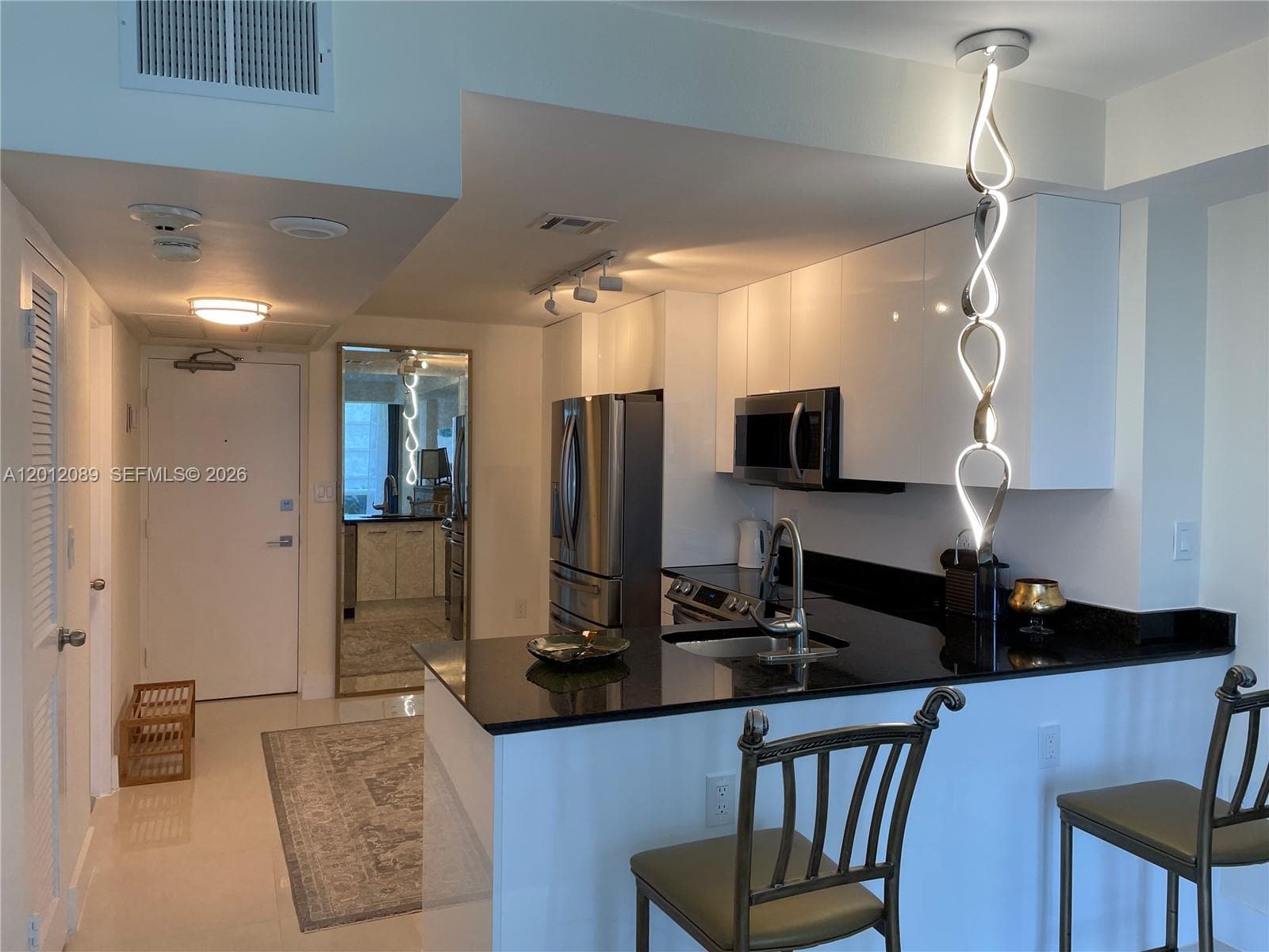 10275 Collins Ave 602 photo 3