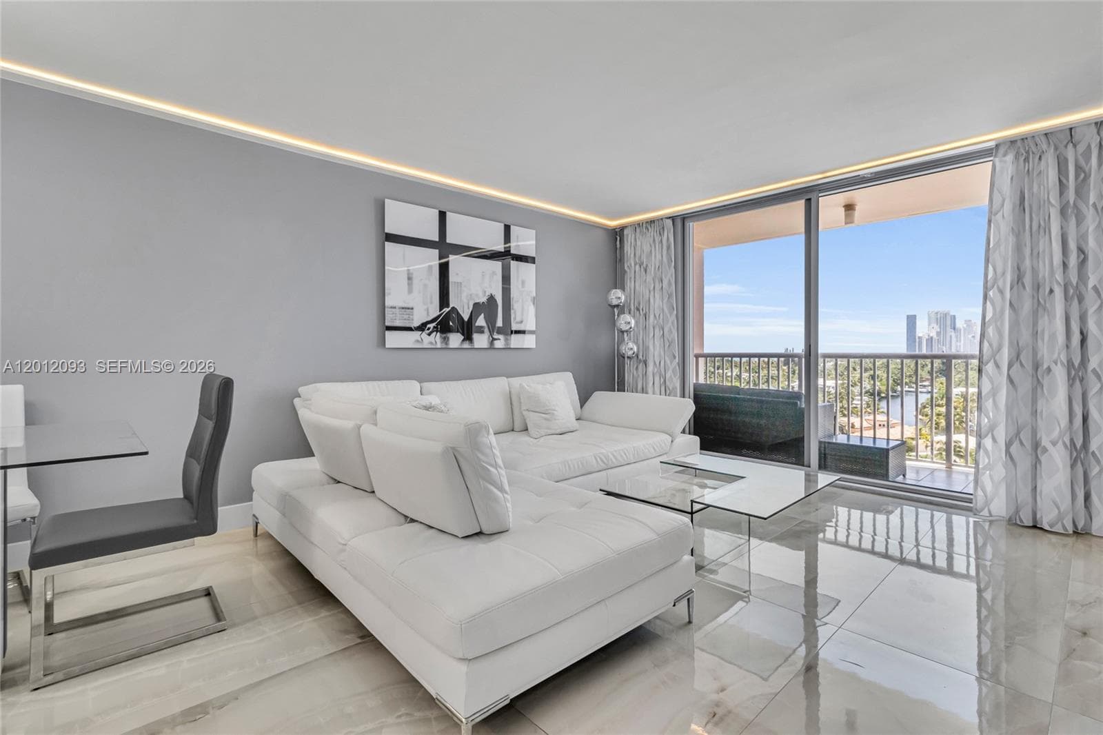 3161 Ocean Dr 1107 photo 13