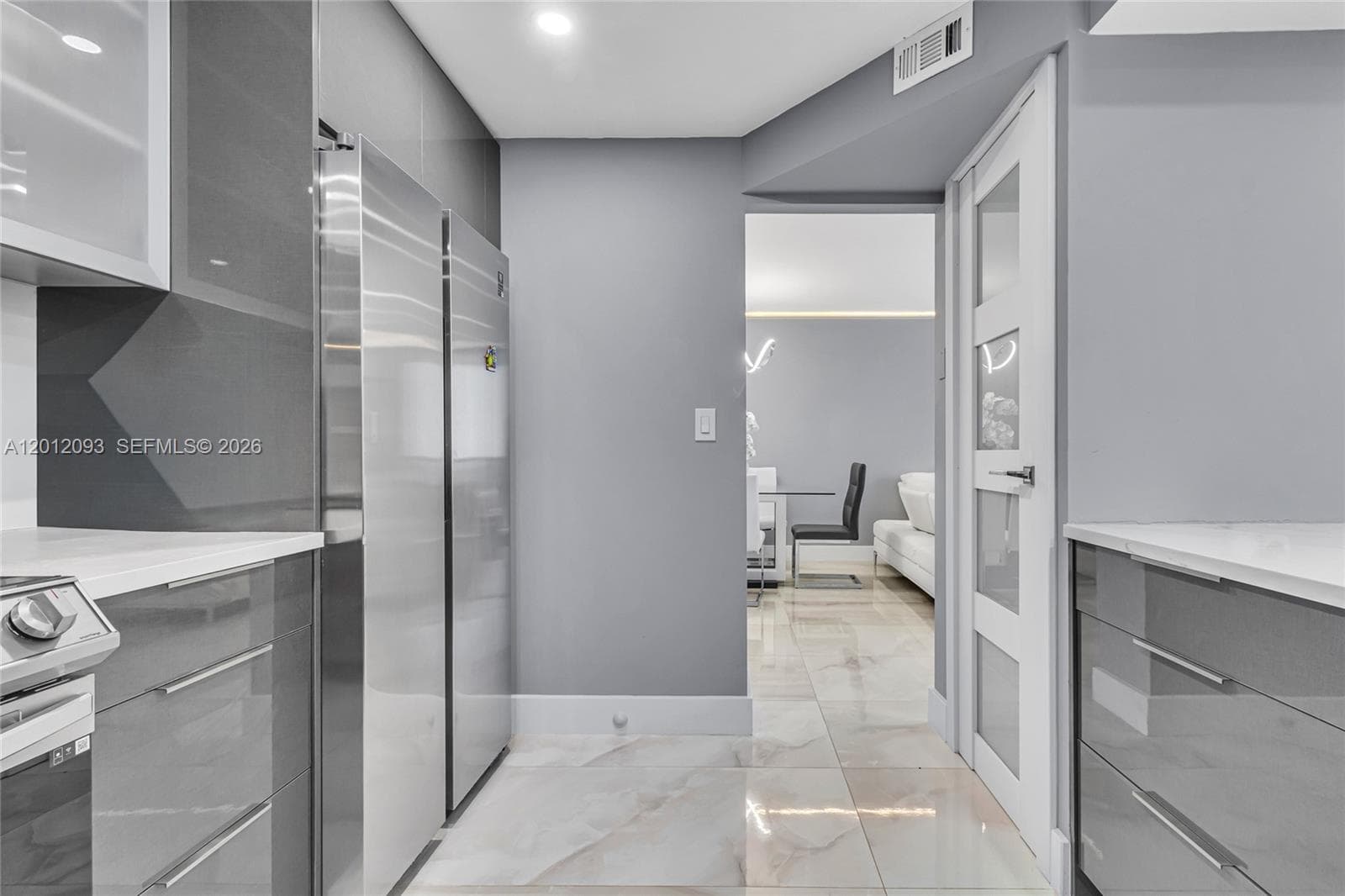 3161 Ocean Dr 1107 photo 14