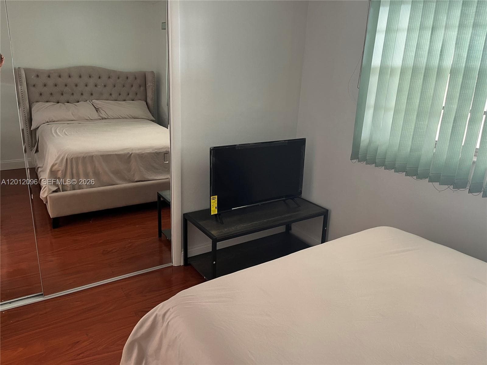 440 Paradise Isle Blvd 406 photo 17