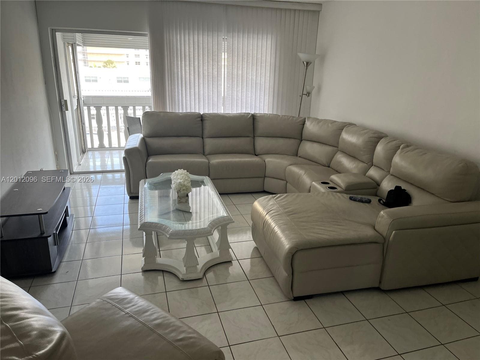 440 Paradise Isle Blvd 406 photo 20