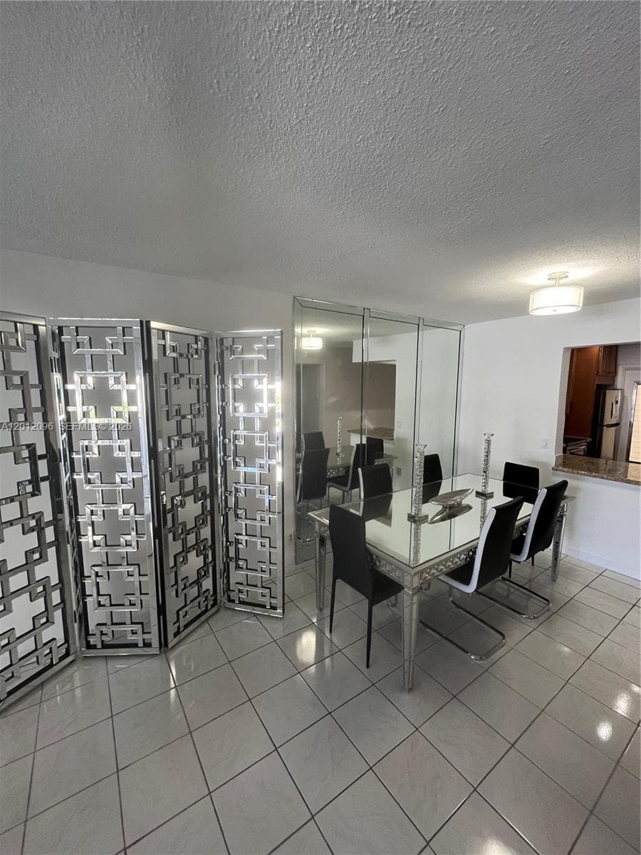440 Paradise Isle Blvd 406 photo 24